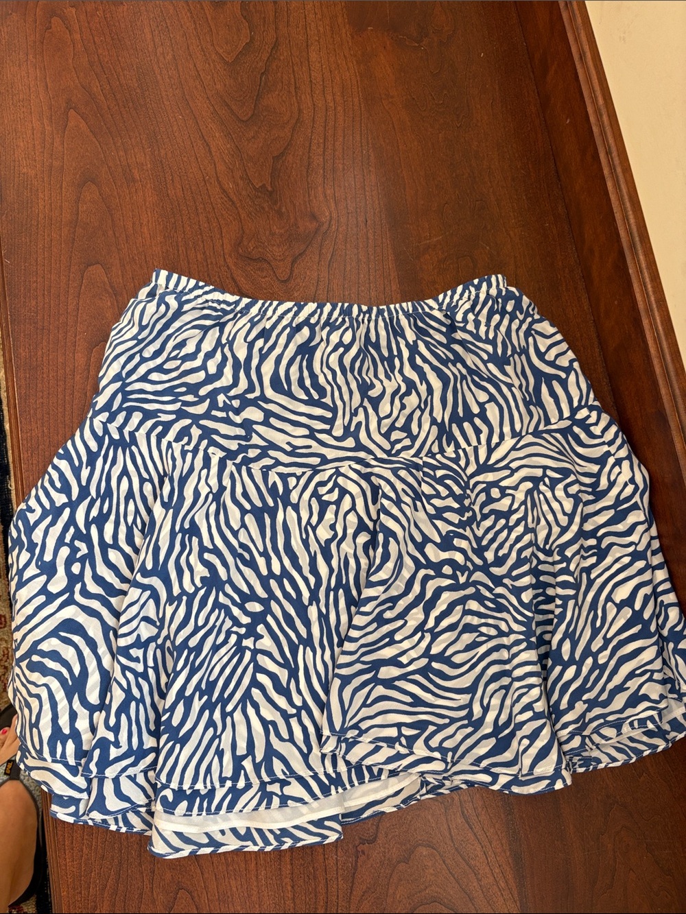 Vanessa Fox Blue and White Patterned Women's Skirt